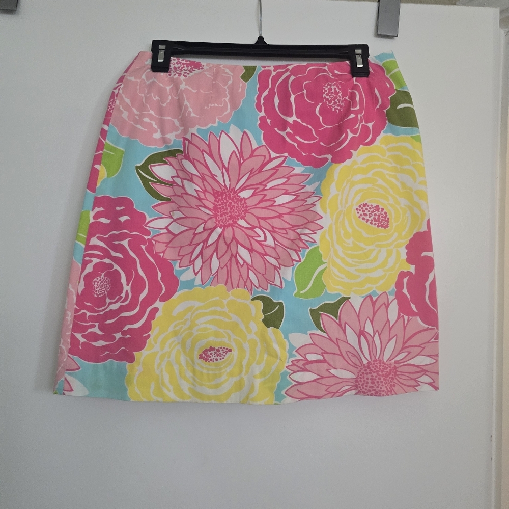 Lilly Pulitzer Floral A-Line Skirt in Pink, Yellow, and Green Wonens Size 6